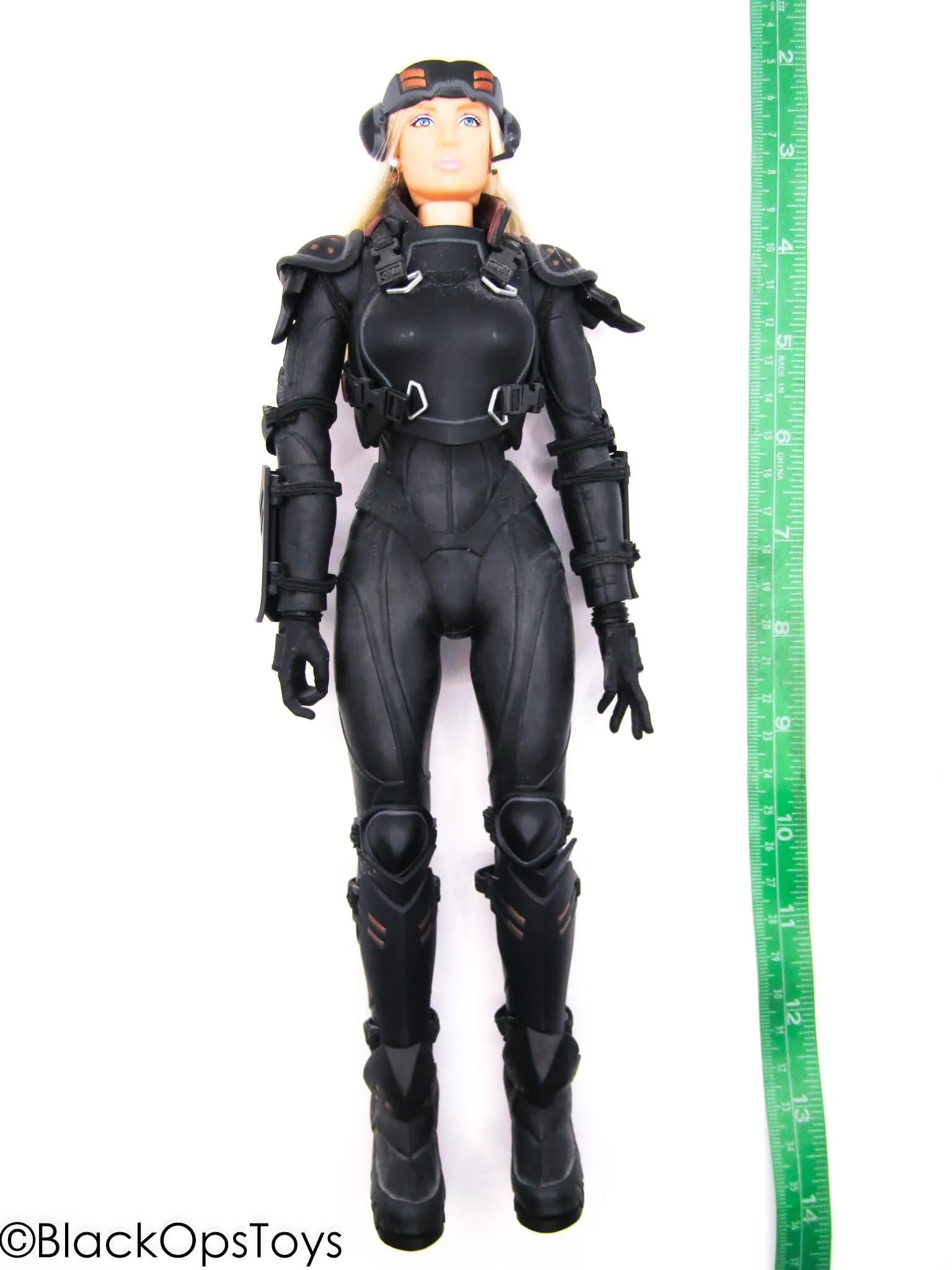 Appleseed - Female Dressed Body Set w/Blonde Head Sculpt