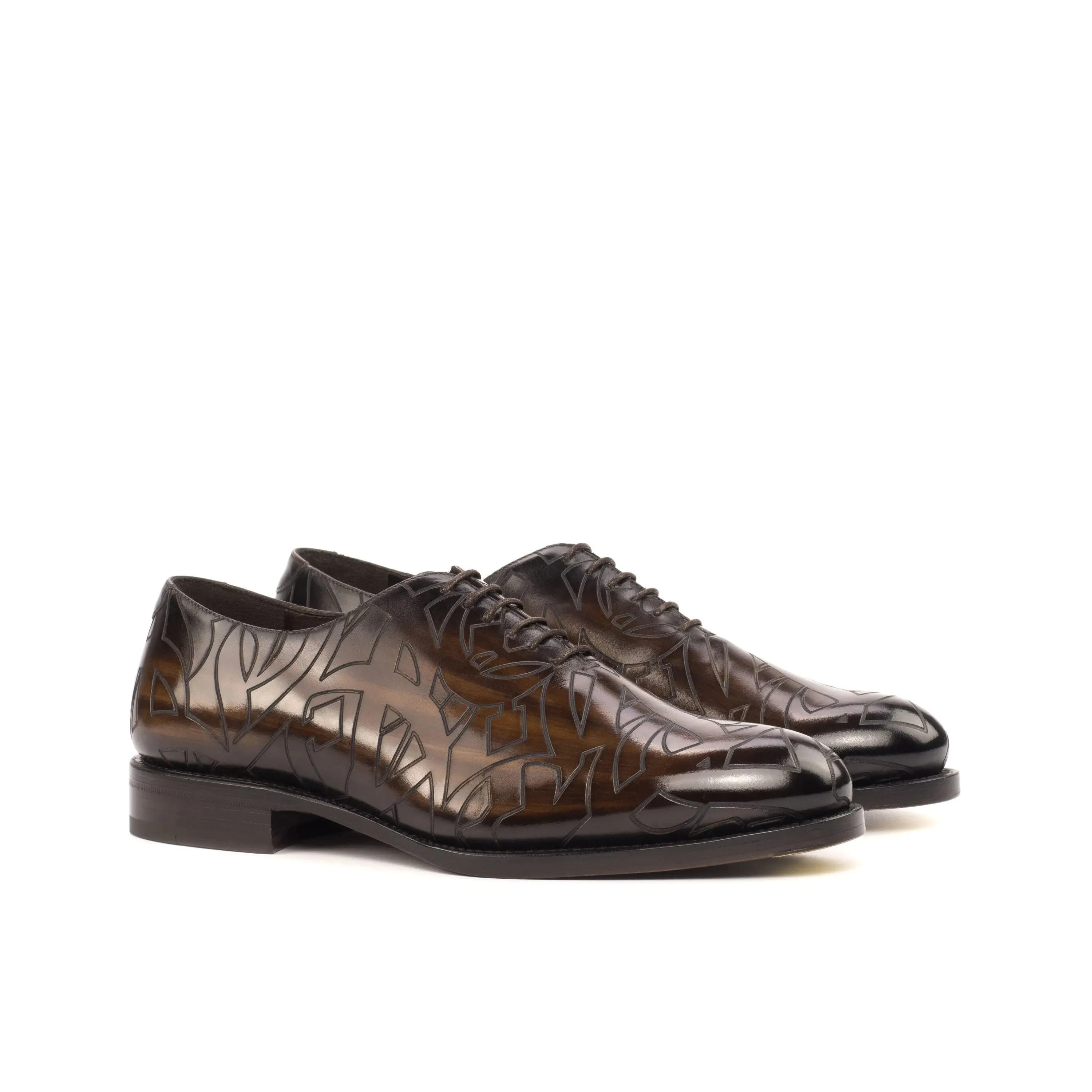 Quswa Patina Wholecut Shoes